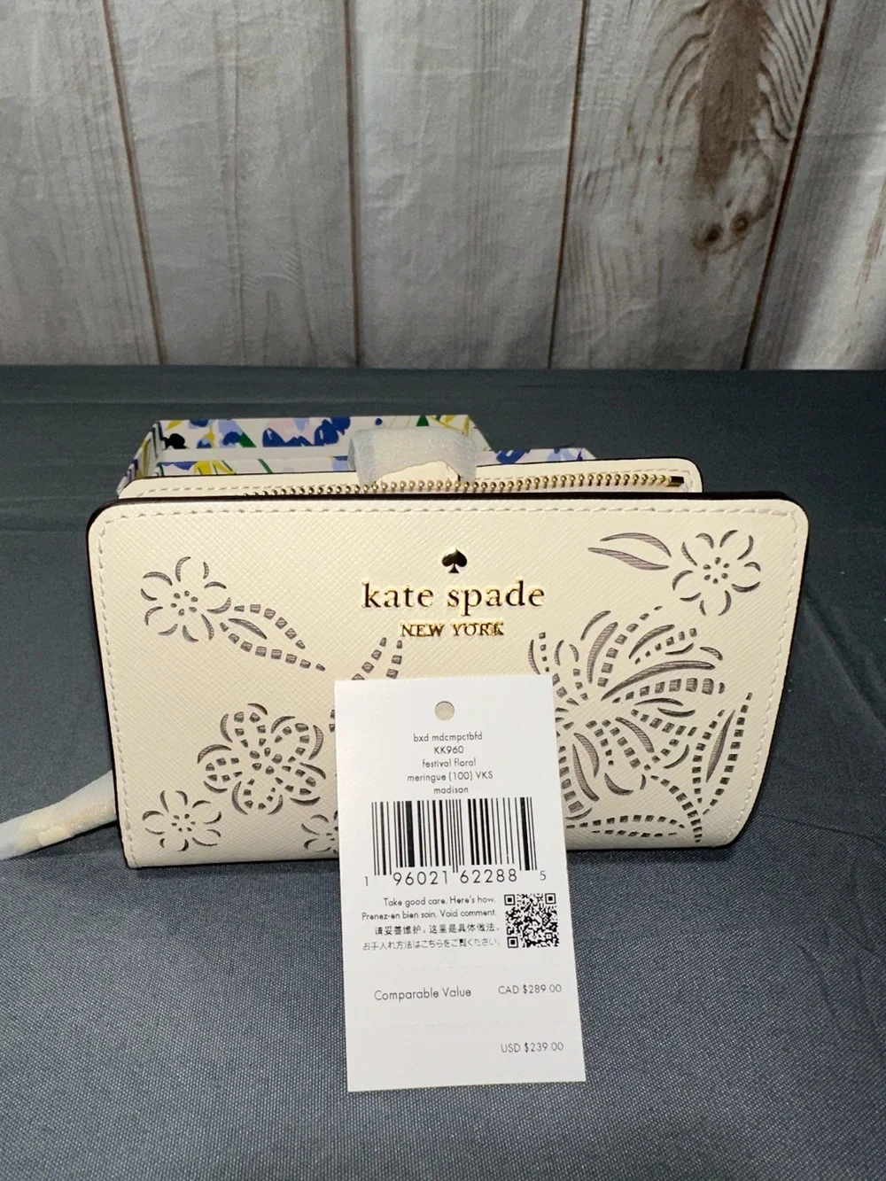Kate Spade Boxed Madison Perforated Médium Bifold Wallet